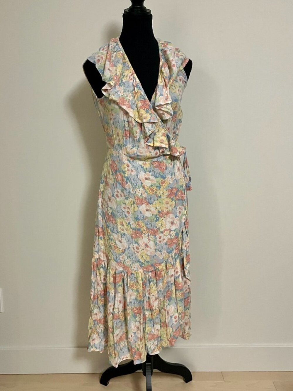 #62 Joe Fresh X Jillian Harries Shades of Light Colors Wrap Dress